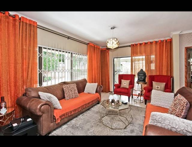 4 BEDROOM CLUSTER FOR SALE IN BRUMA